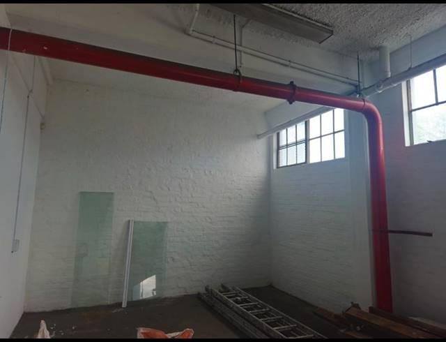 INDUSTRIAL PROPERTY TO RENT IN NDABENI